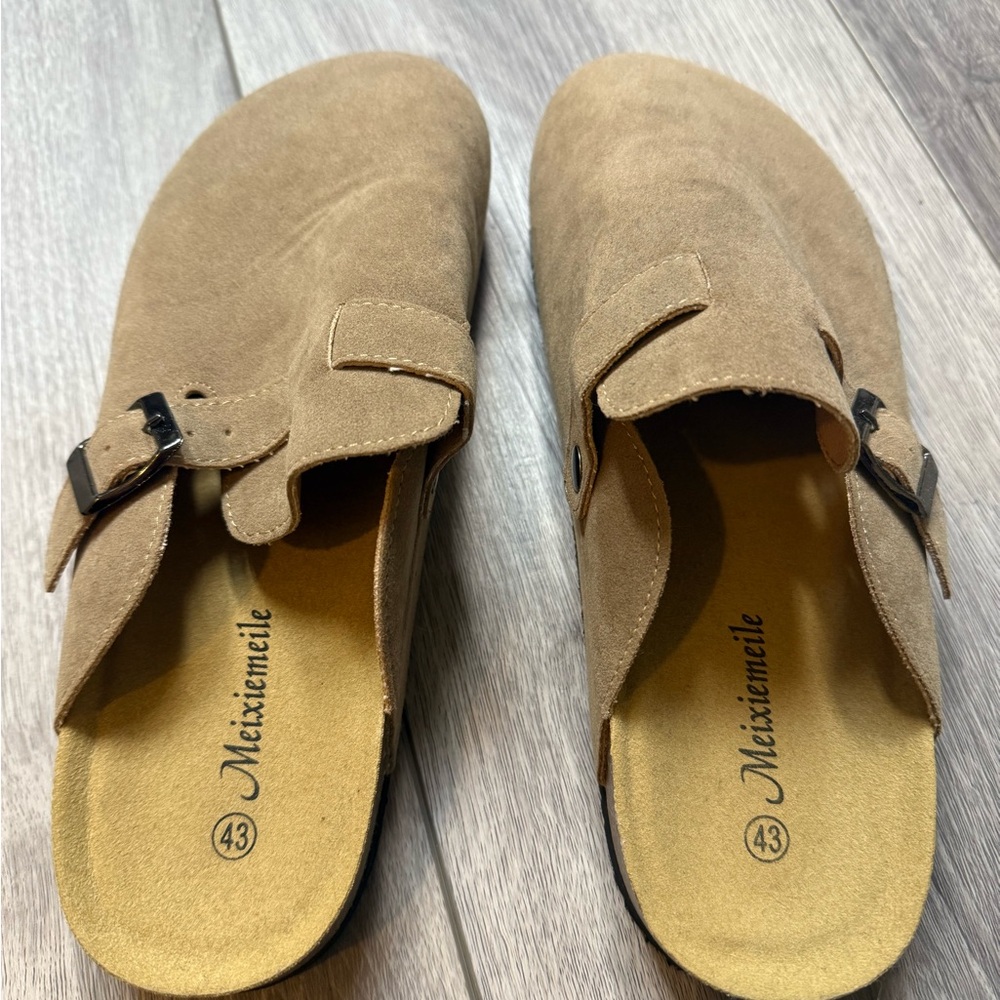 Clogs from Amazon - Picture 2 of 3